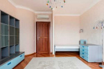 位于基辅市中心的复式公寓 A10671 长期租赁 公寓
