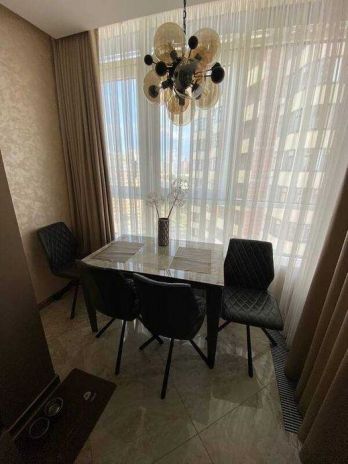 Rent 3-room apartment 90 m2 in the