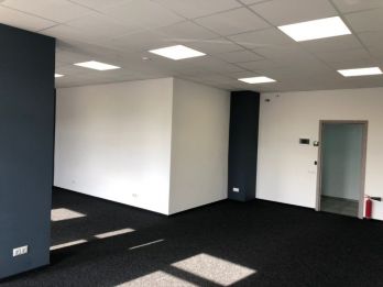 Office rent 220m2 in the new Business