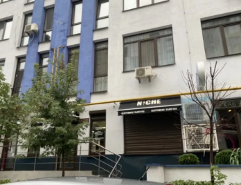 For rent FACADE space of 45 sq. M in