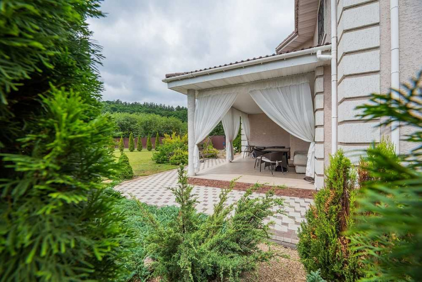 Luxurious house in Obolon district