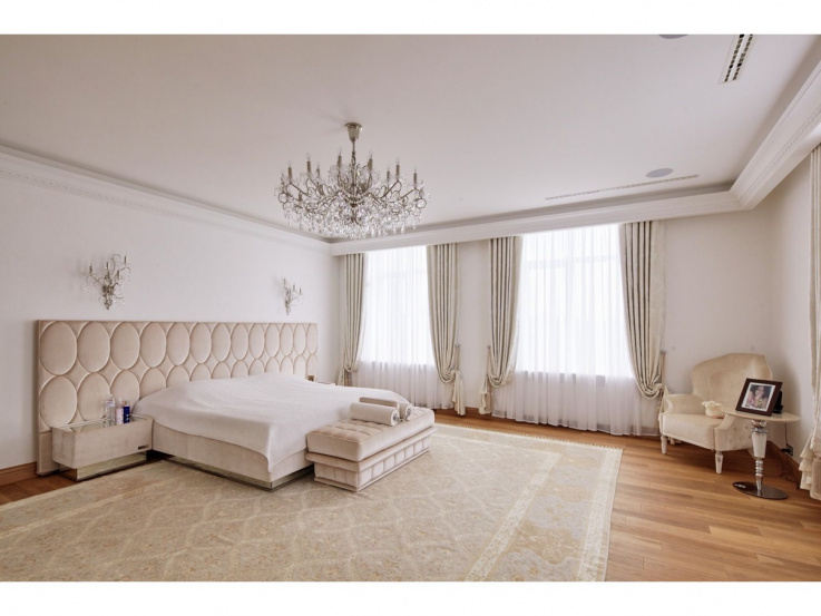 villas Exclusive luxury villa in Kiev,