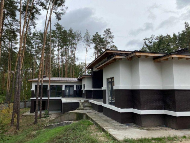 斯托扬卡村一个封闭的小屋镇的新现代住宅 A41652 特卖 房屋和别墅