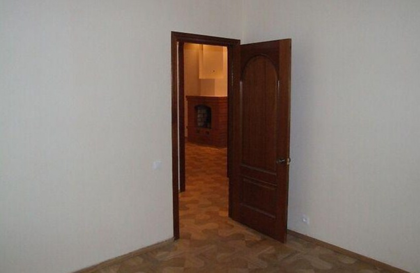 Kiev A14791 For Sale Flats and