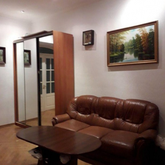 Lindo apartamento na rua Olesya