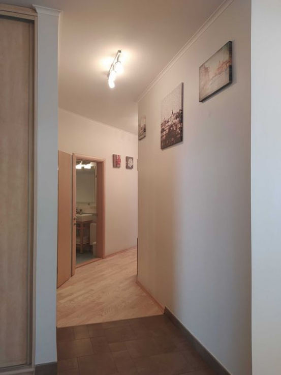 公寓位于基辅市中心的一栋新建筑中 A10834 长期租赁 公寓