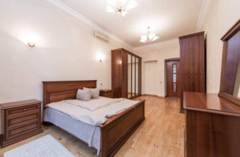 Andreevsky 后裔的舒适公寓 A10657 长期租赁 公寓