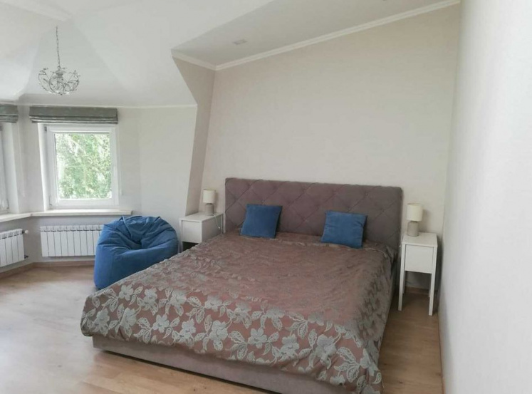 Cozy penthouse in Podil A10992 Long