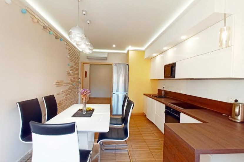 apartments Cozy kevartyra in the