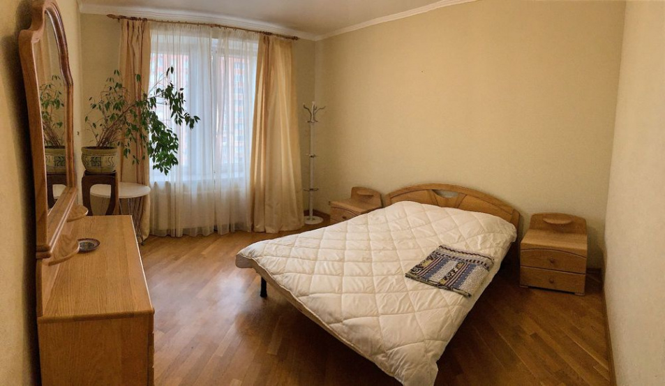 位于基辅市中心一栋新建筑的复式公寓 A10831 长期租赁 公寓
